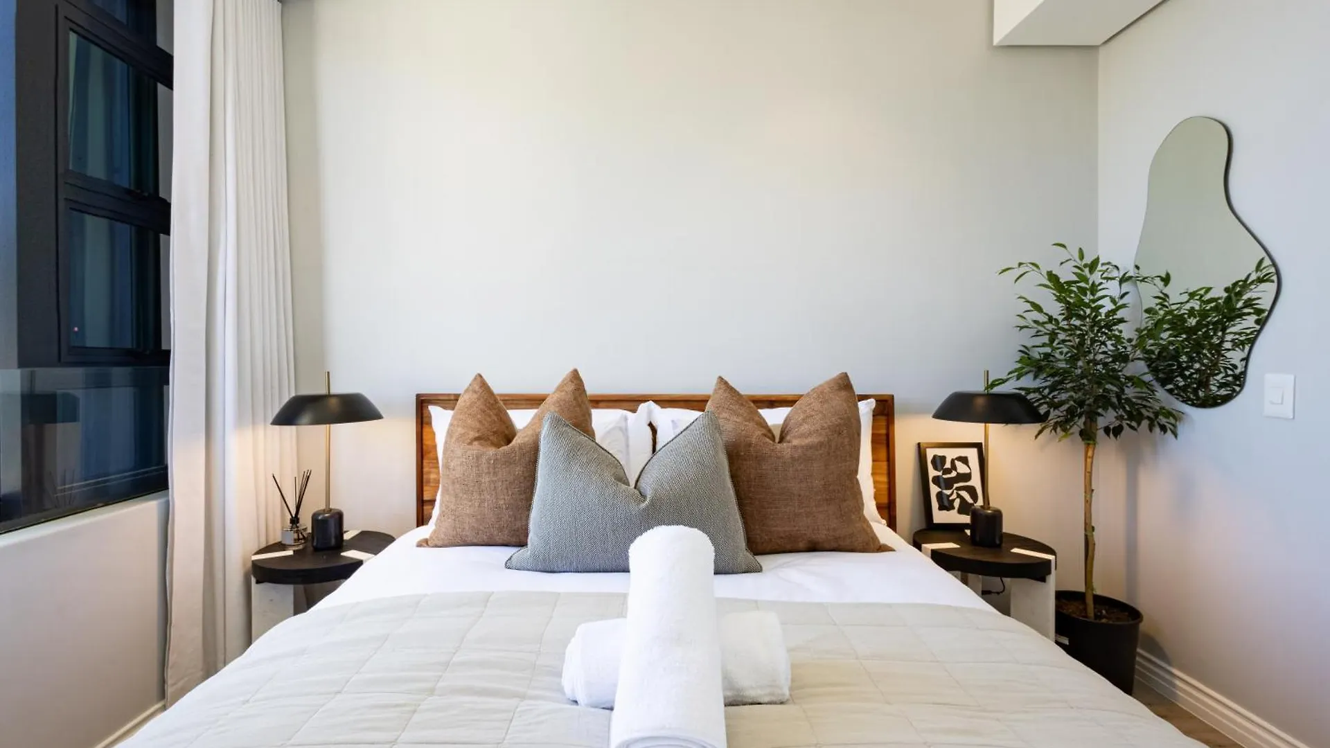 26Th Floor Exclusive Sky Suite Overlooking The Ocean Cape Town Apartment